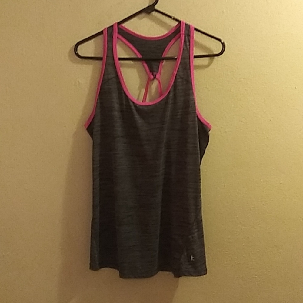 Danskin Now Workout top